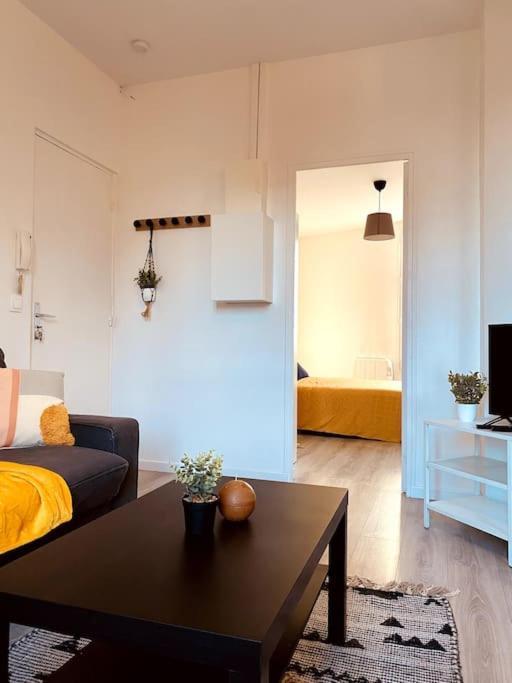 Apartamento Proche Paris-Calme-Wifi-Netflix Villejuif Exterior foto